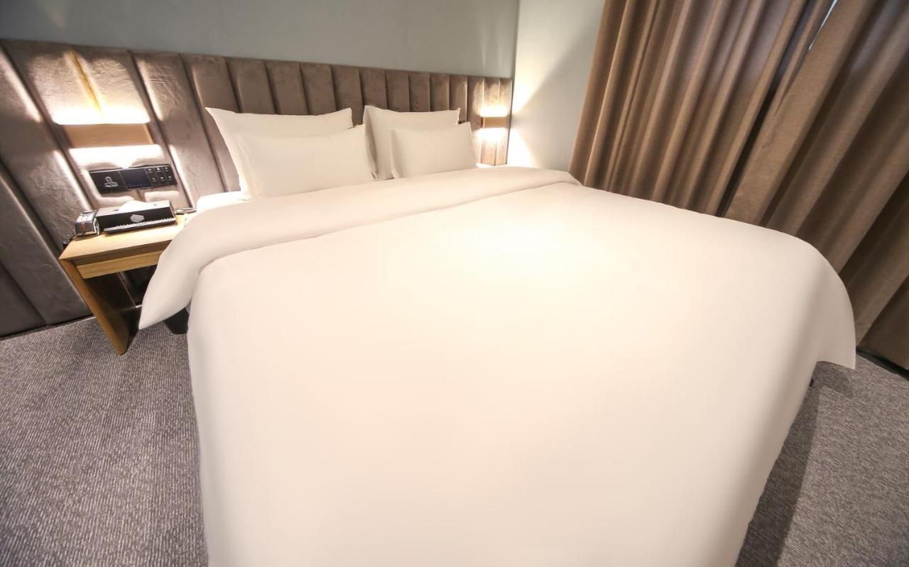 Hotel Lazy Heaven ชางวอน ภายนอก รูปภาพ