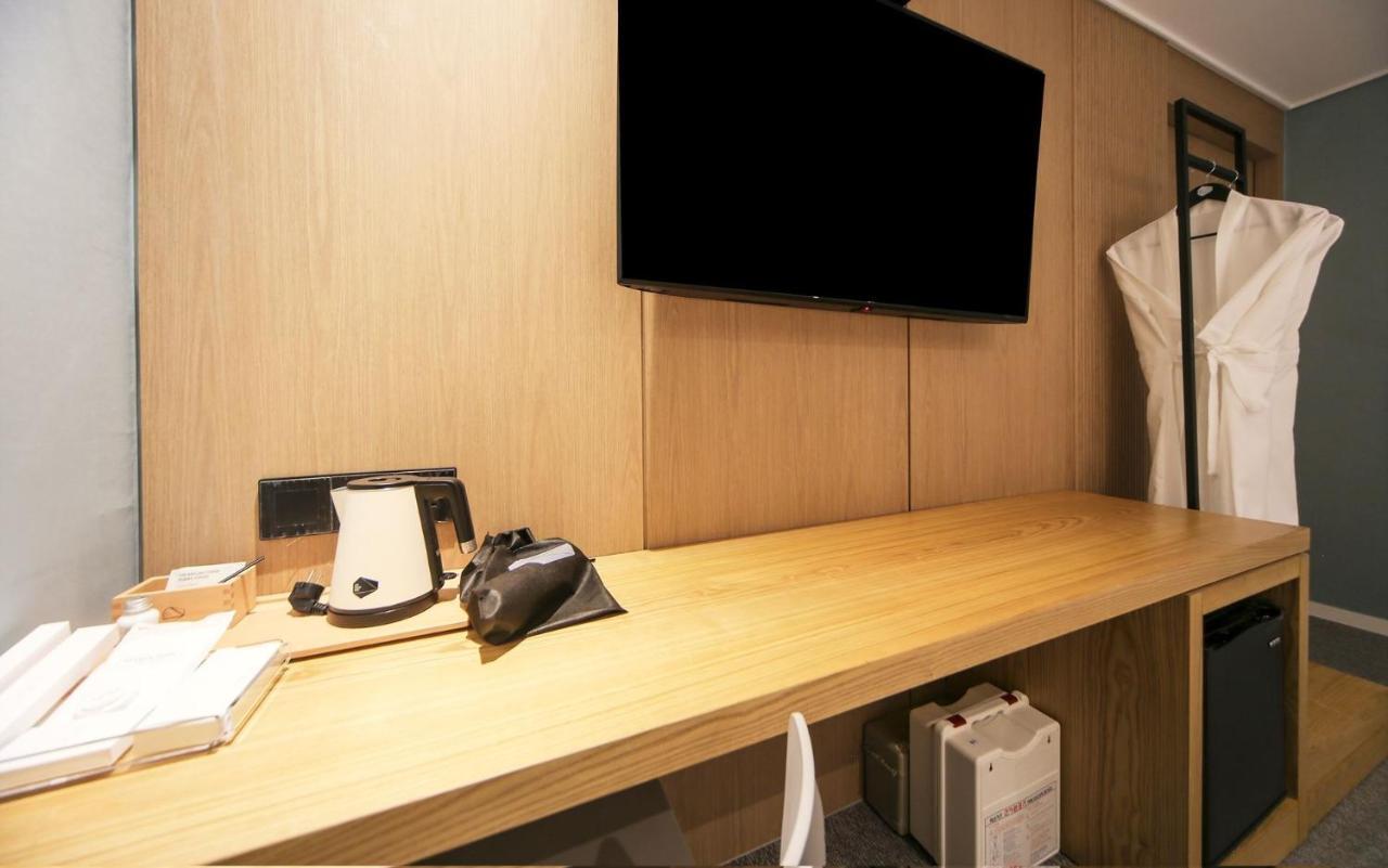 Hotel Lazy Heaven ชางวอน ภายนอก รูปภาพ