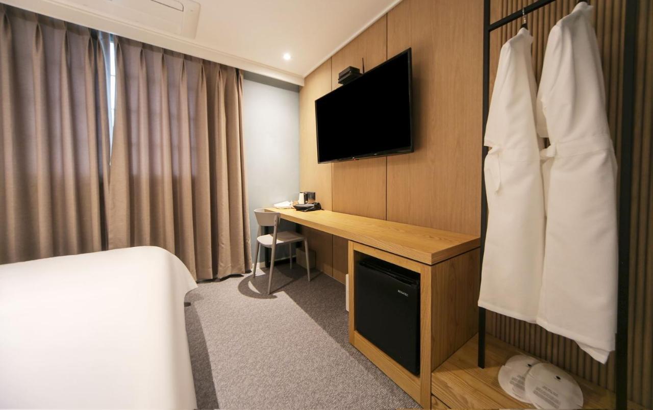 Hotel Lazy Heaven ชางวอน ภายนอก รูปภาพ