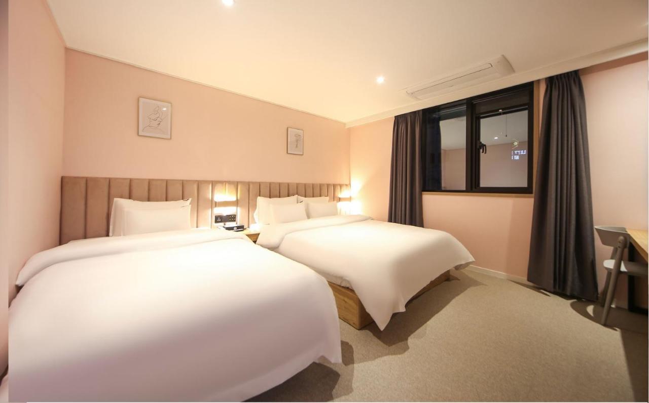 Hotel Lazy Heaven ชางวอน ภายนอก รูปภาพ
