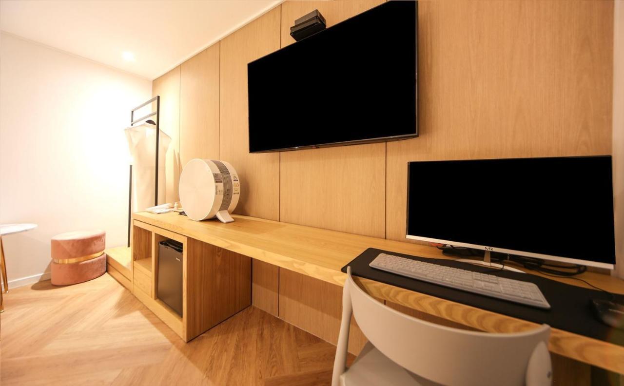 Hotel Lazy Heaven ชางวอน ภายนอก รูปภาพ